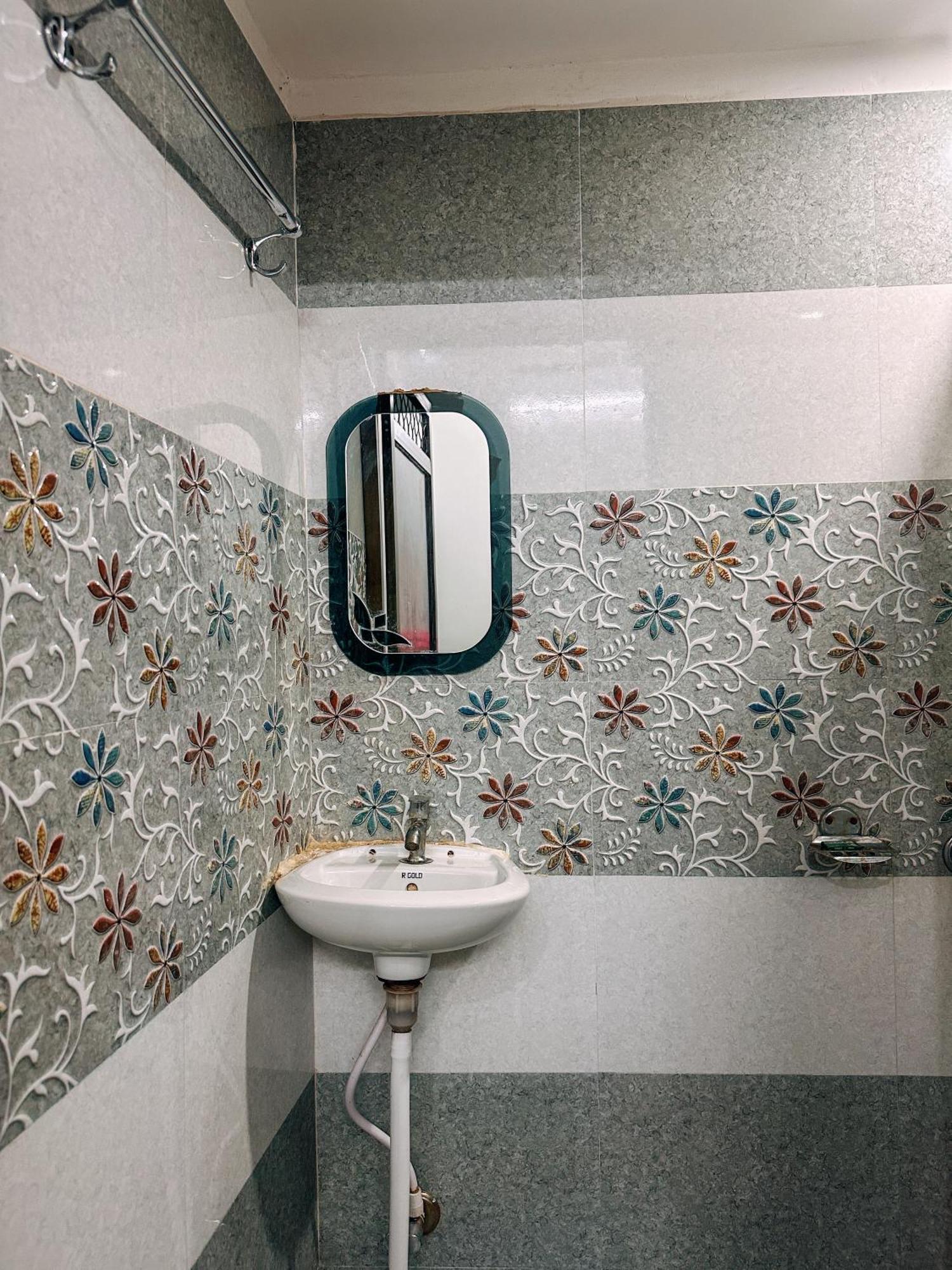 Shree K.B Guest House Varanasi Ngoại thất bức ảnh