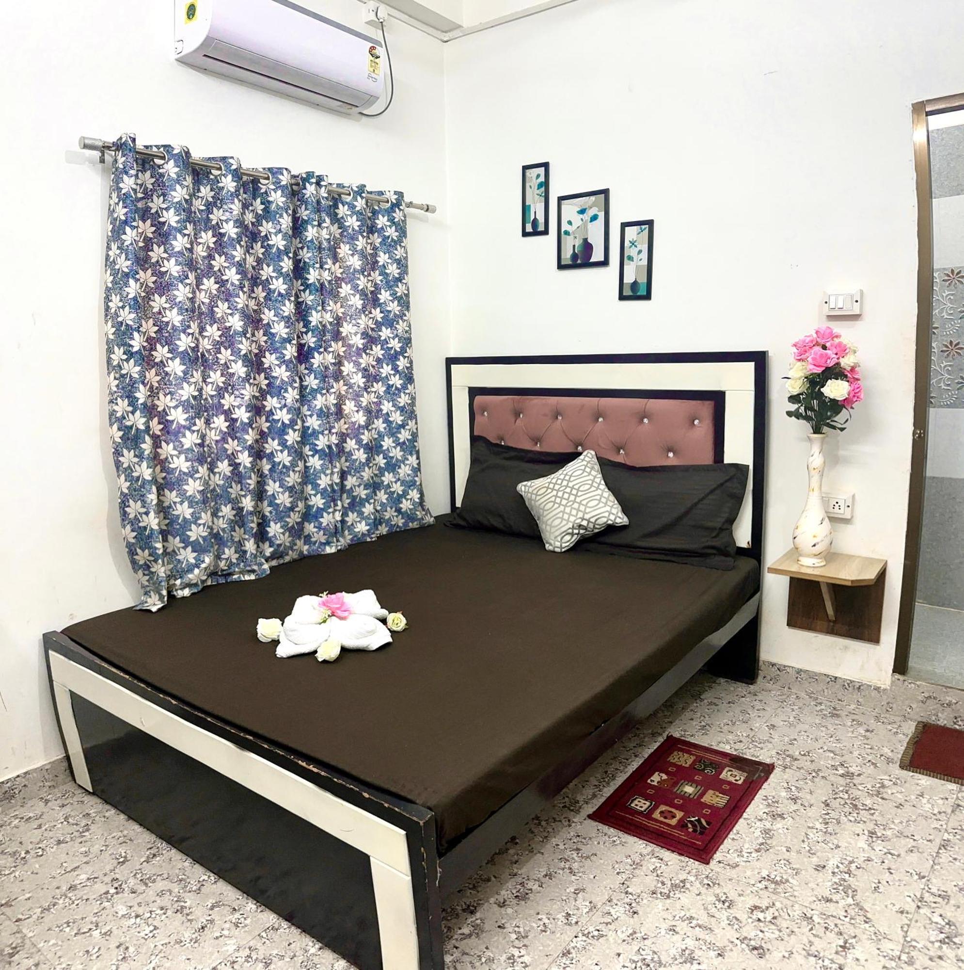 Shree K.B Guest House Varanasi Ngoại thất bức ảnh
