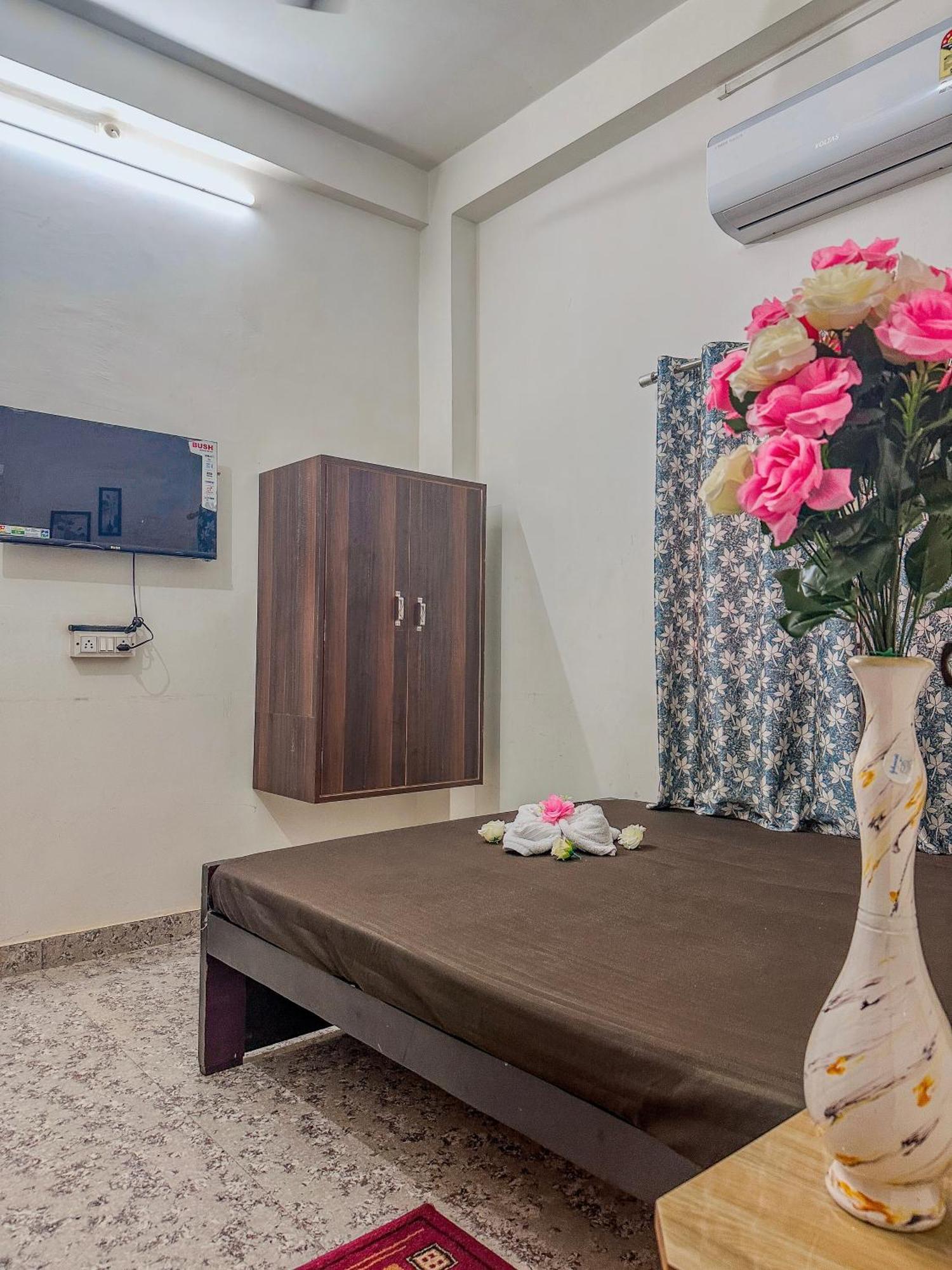 Shree K.B Guest House Varanasi Ngoại thất bức ảnh