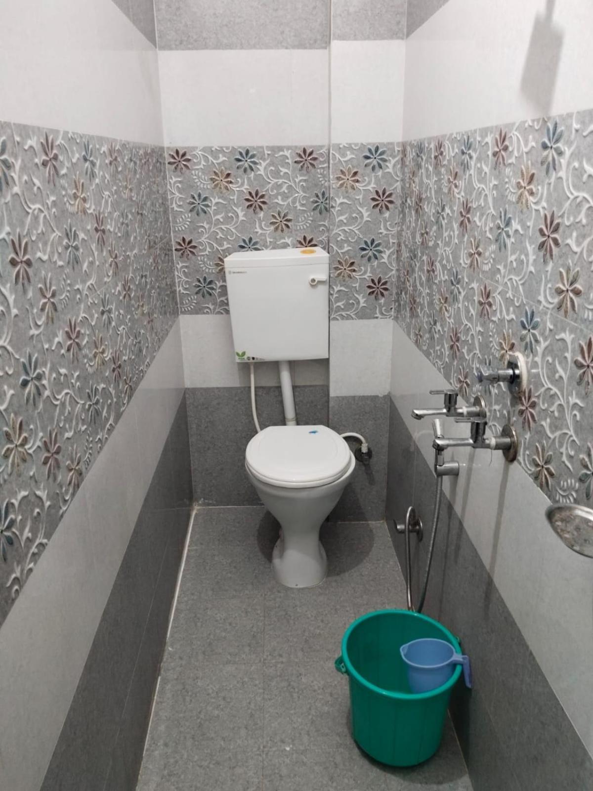 Shree K.B Guest House Varanasi Ngoại thất bức ảnh